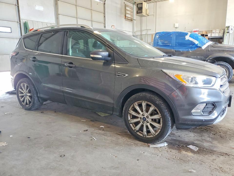 2017 FORD ESCAPE TITANIUM — Фото 4 из 13