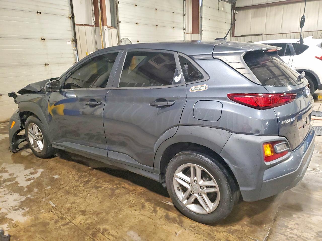 2021 HYUNDAI KONA SE — Фото 2 из 14