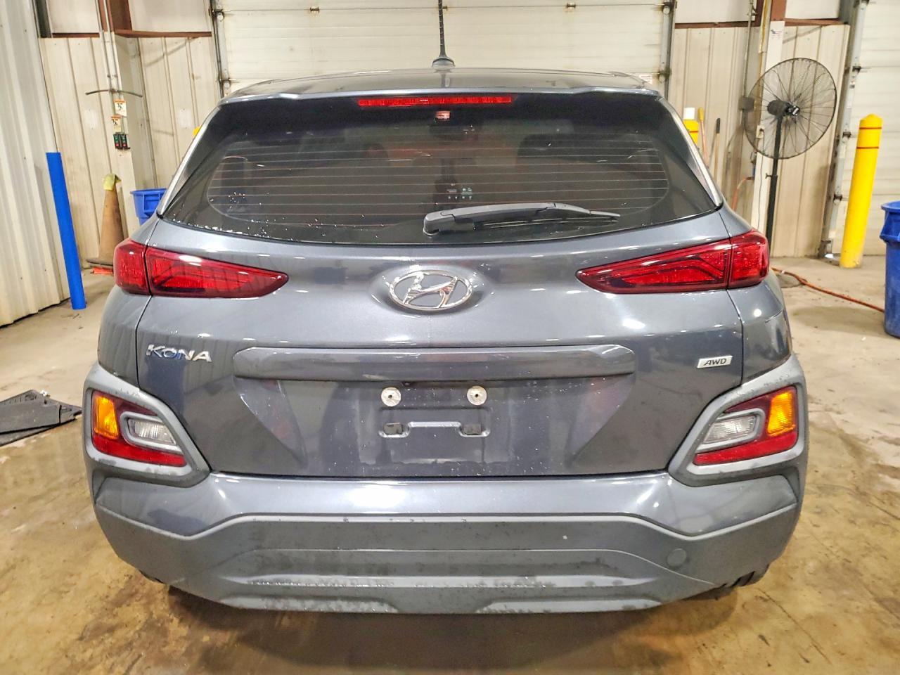 2021 HYUNDAI KONA SE — Фото 6 из 14