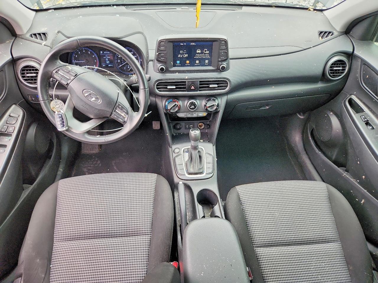 2021 HYUNDAI KONA SEL — Фото 8 из 12