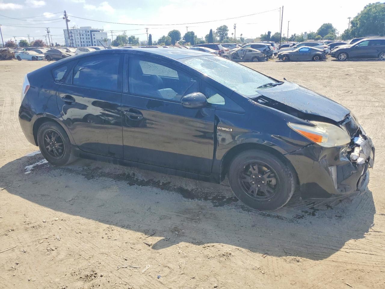 2013 TOYOTA PRIUS FOUR — Фото 4 из 13