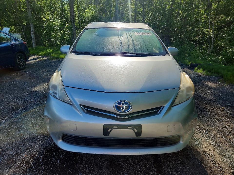 JTDZN3EU3D3229928 2013 TOYOTA PRIUS V photo no. 5