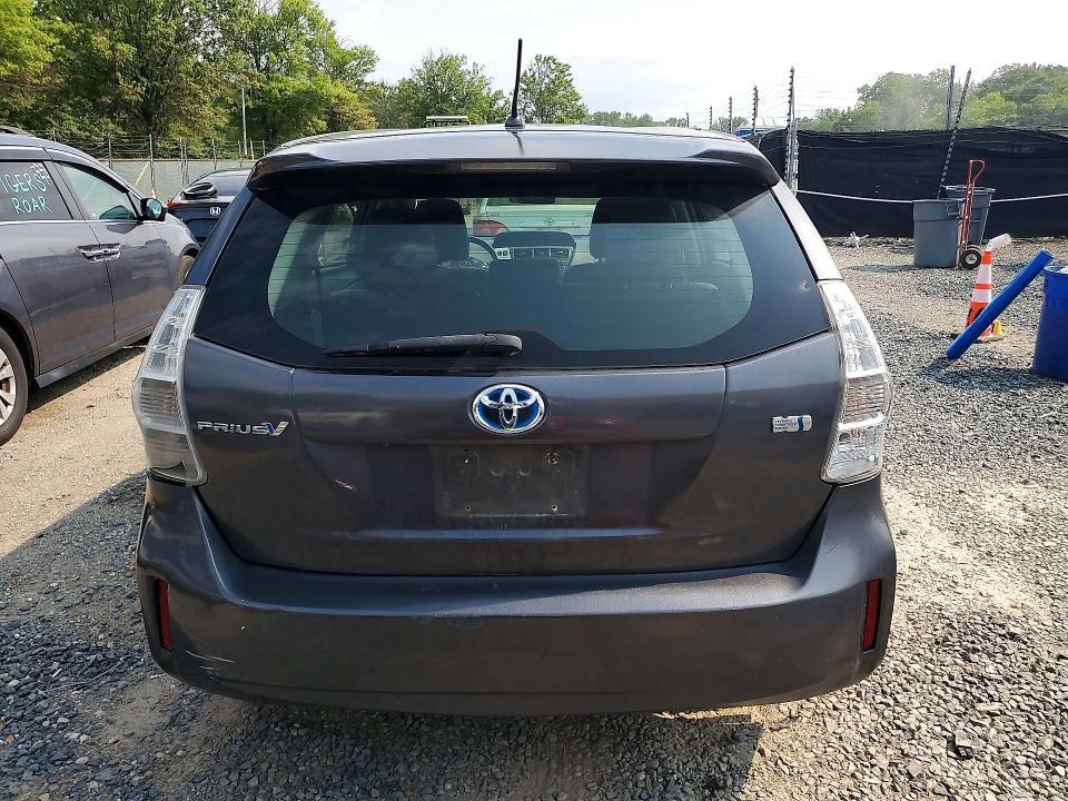 2013 TOYOTA PRIUS V TWO — Фото 6 из 12