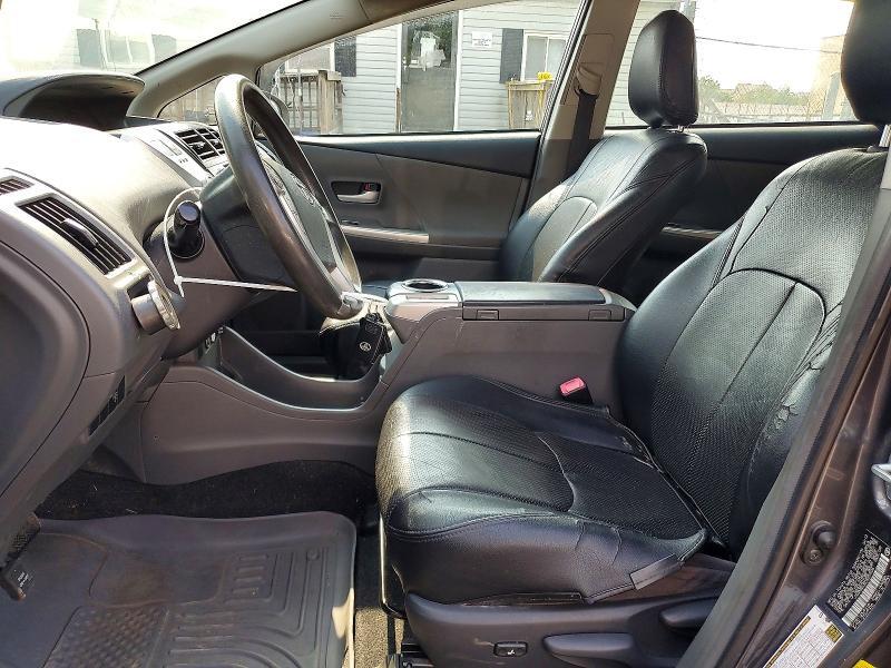 2013 TOYOTA PRIUS V TWO — Фото 7 из 12