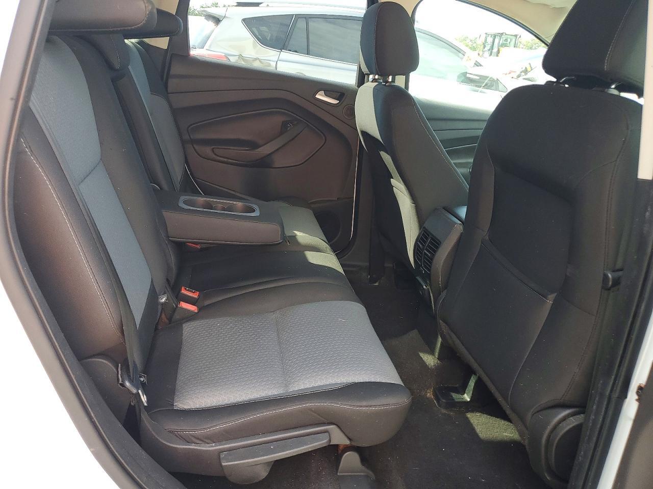 2017 FORD ESCAPE SE — Фото 11 из 13