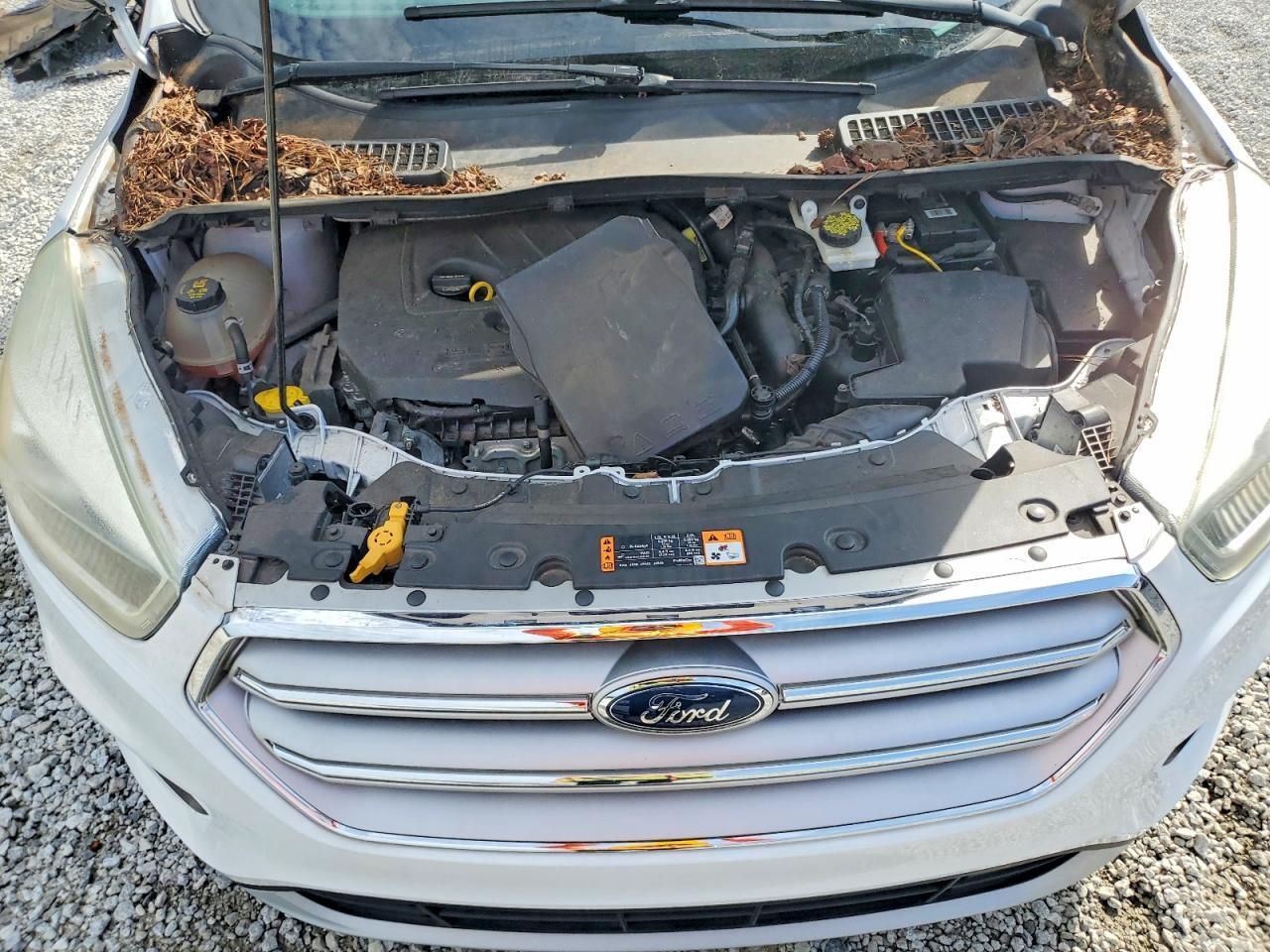 2017 FORD ESCAPE SE — Фото 12 из 13