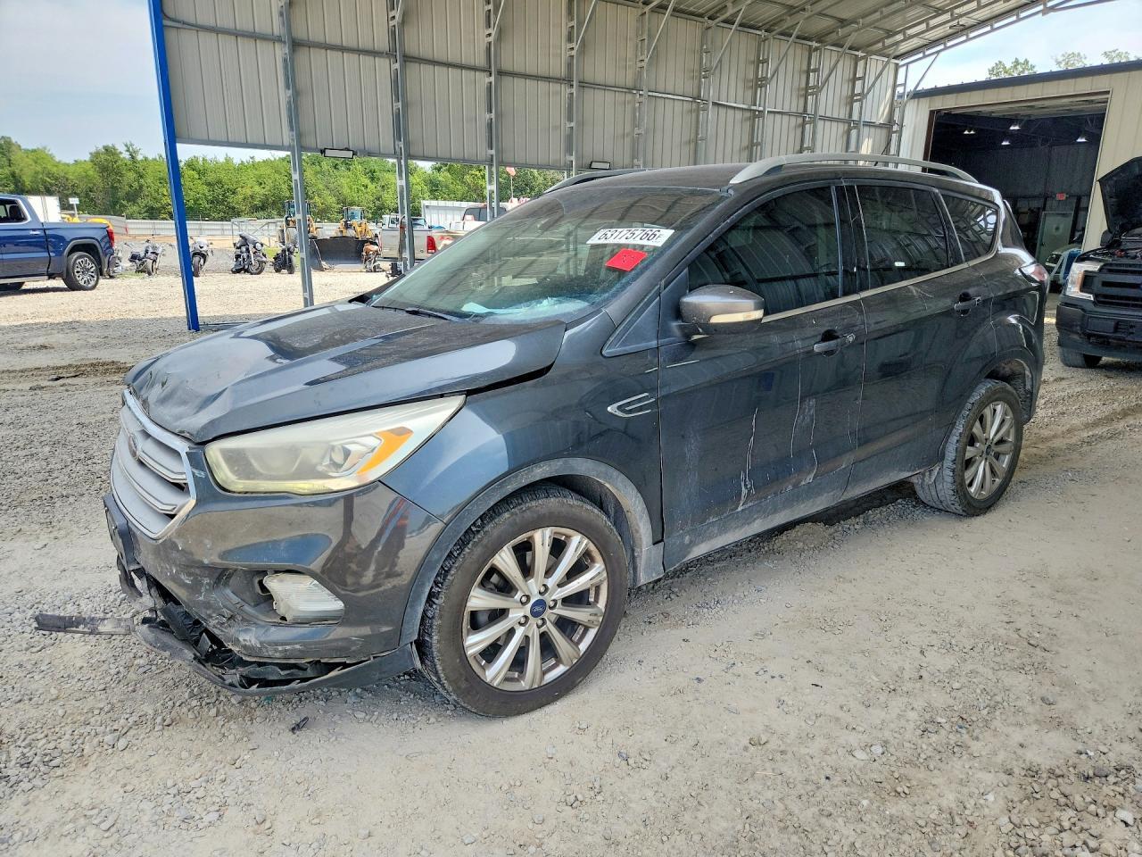 1FMCU0JD5HUA47088 2017 FORD ESCAPE photo no. 1