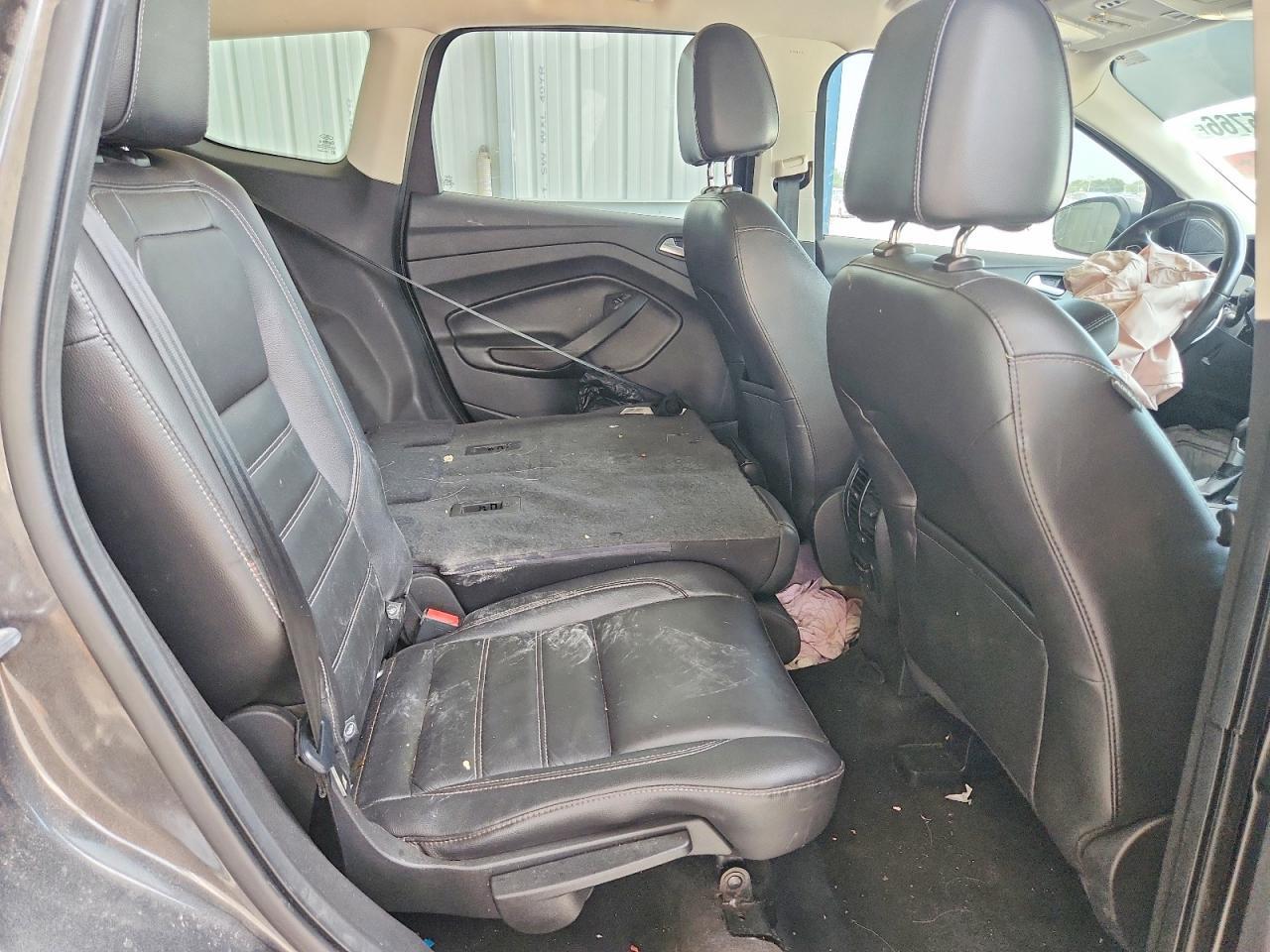 1FMCU0JD5HUA47088 2017 FORD ESCAPE photo no. 11