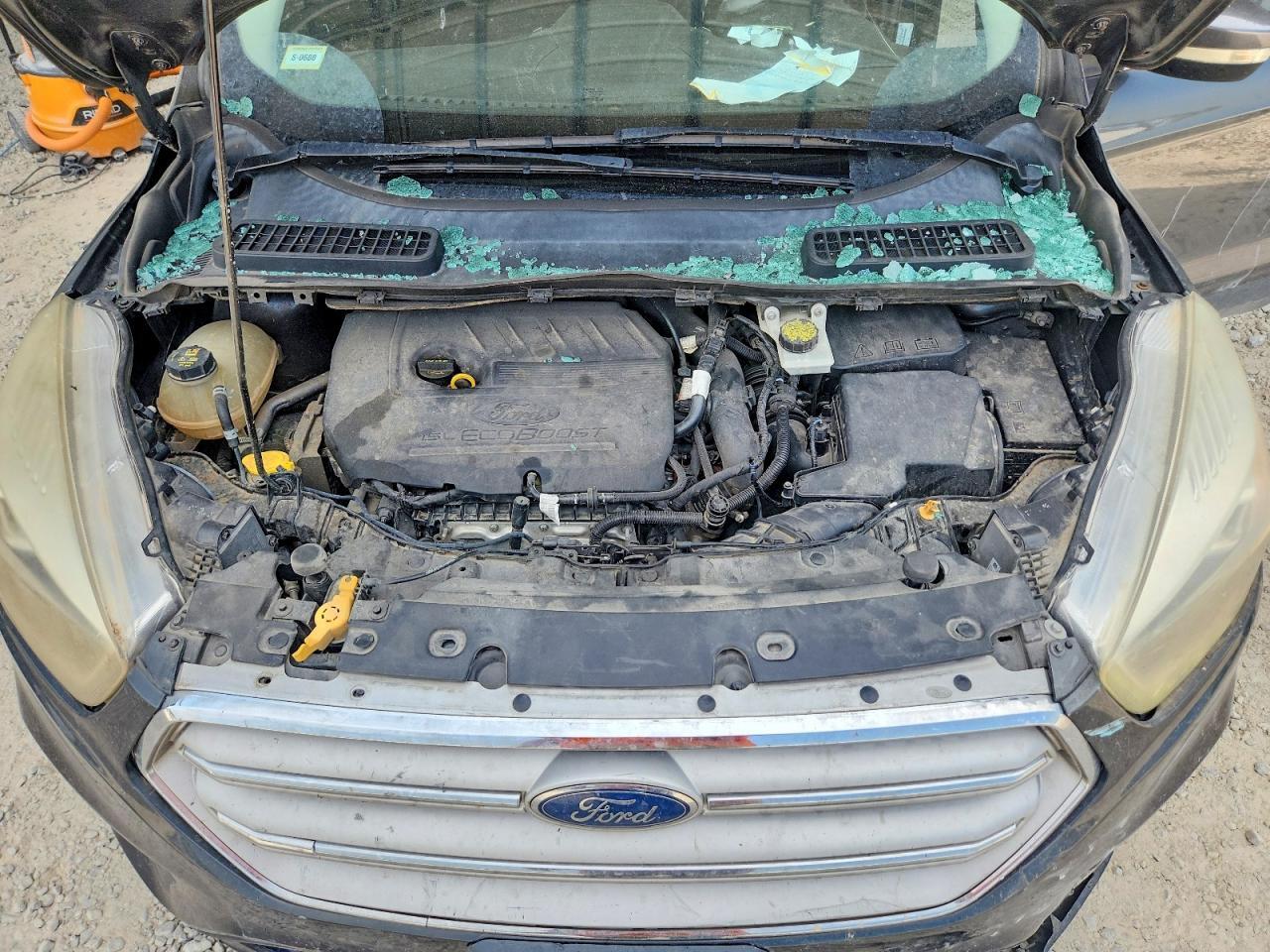 1FMCU0JD5HUA47088 2017 FORD ESCAPE photo no. 12