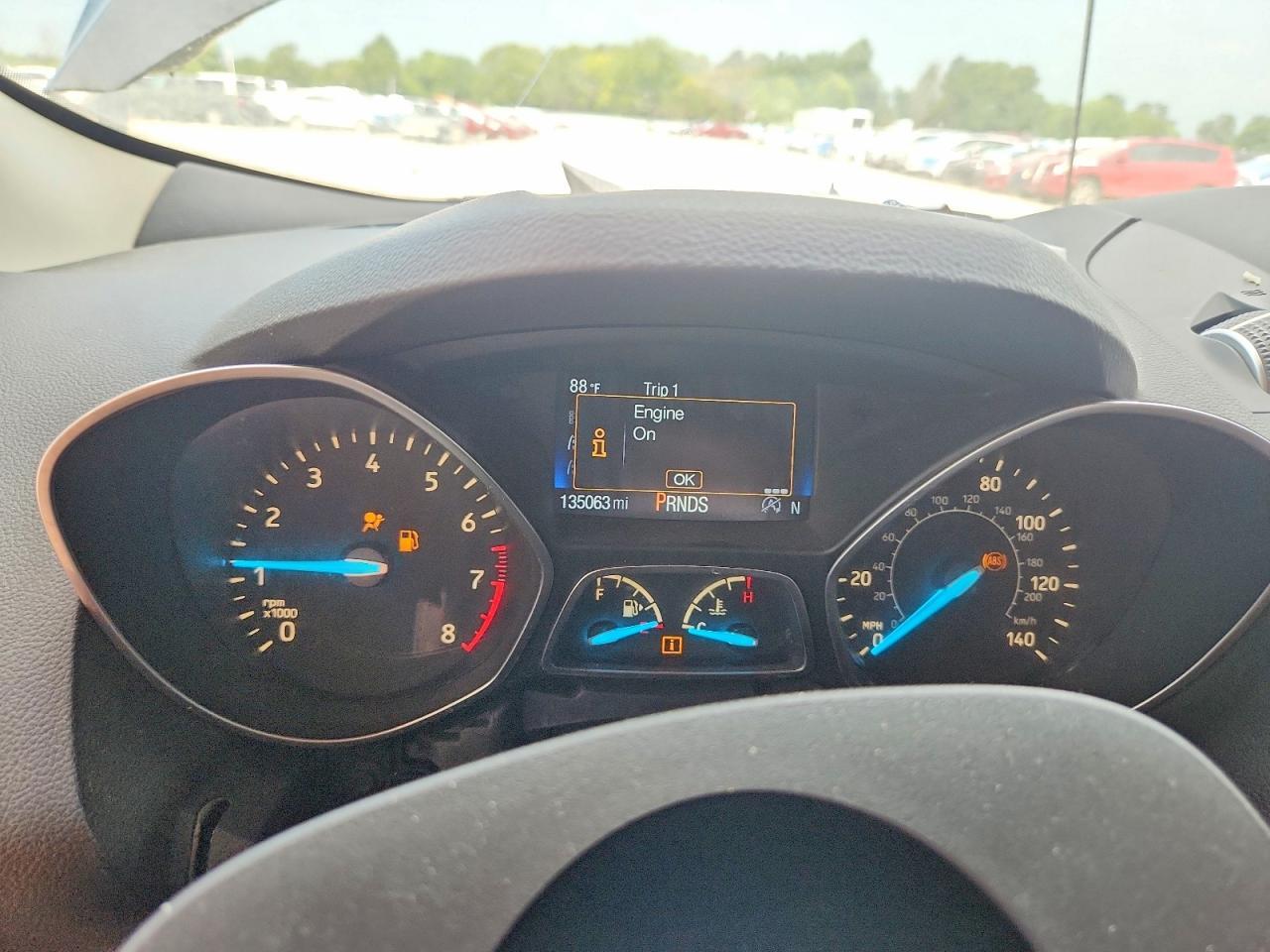 1FMCU0JD5HUA47088 2017 FORD ESCAPE photo no. 9