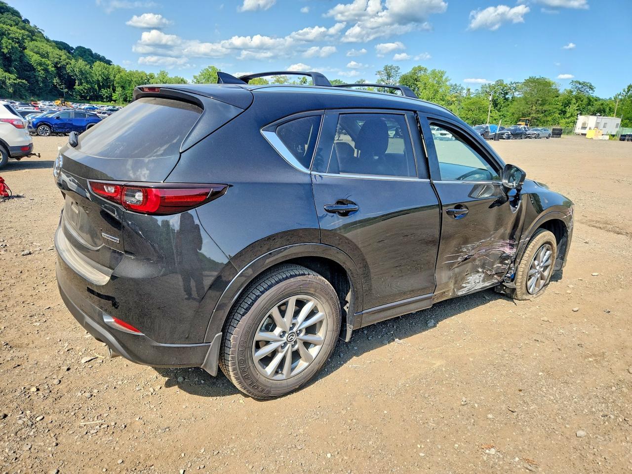 2025 MAZDA CX-5 PREFERRED — Фото 3 из 13