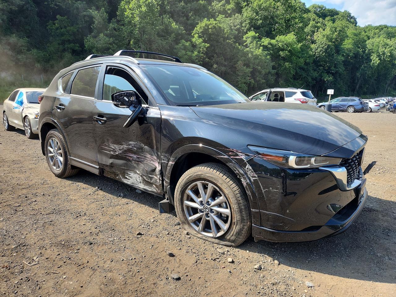 2025 MAZDA CX-5 PREFERRED — Фото 4 из 13