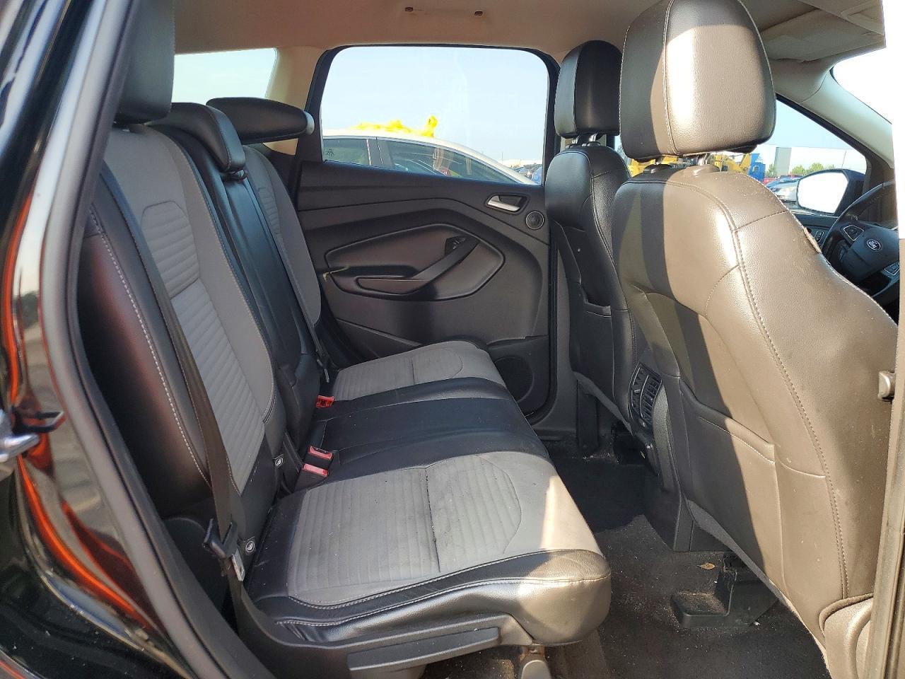 2017 FORD ESCAPE SE — Фото 11 из 13