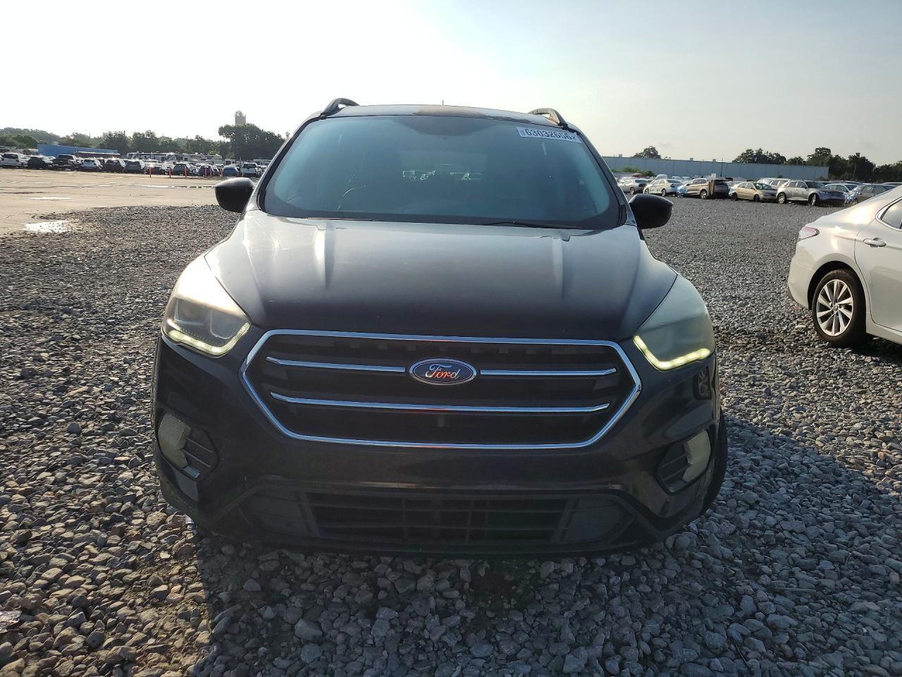 2017 FORD ESCAPE SE — Фото 5 из 13