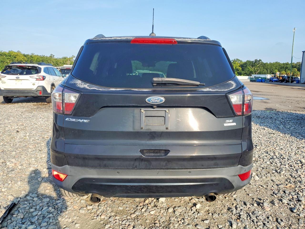 2017 FORD ESCAPE SE — Фото 6 из 13