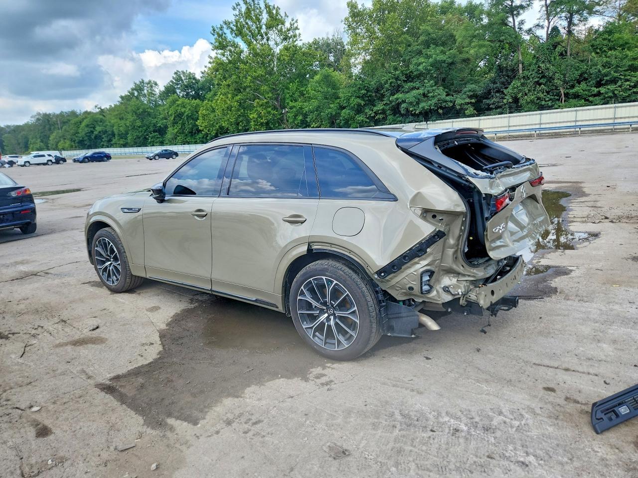2025 MAZDA CX-70 PREMIUM PLUS — Фото 2 из 13