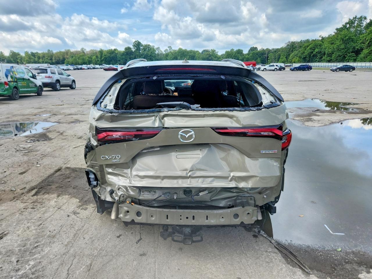 2025 MAZDA CX-70 PREMIUM PLUS — Фото 6 из 13