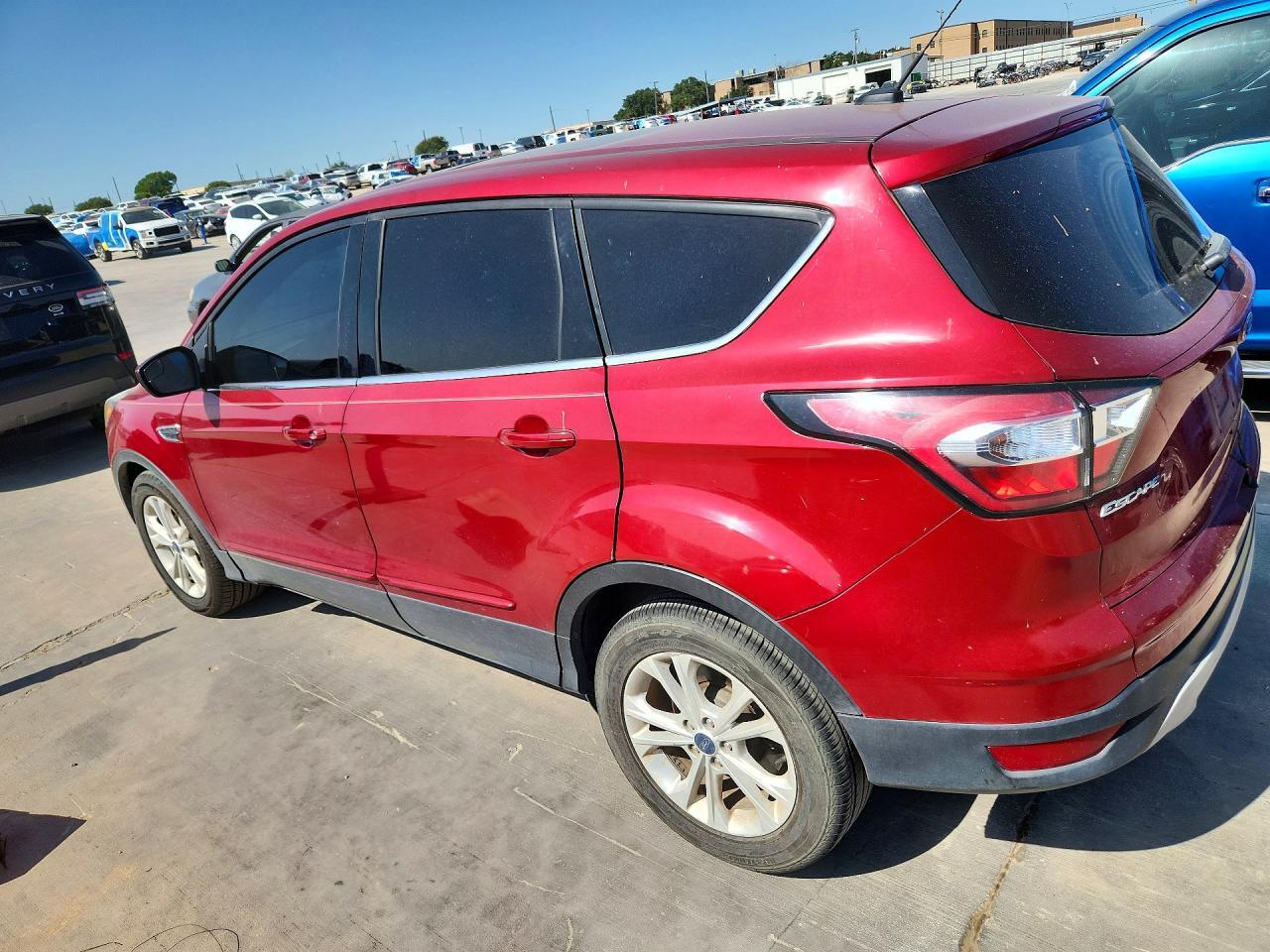 2017 FORD ESCAPE SE — Фото 2 из 13