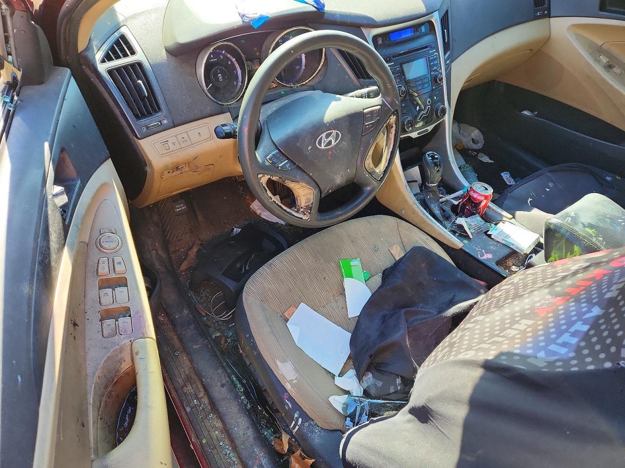 2011 HYUNDAI SONATA GLS — Фото 8 из 12