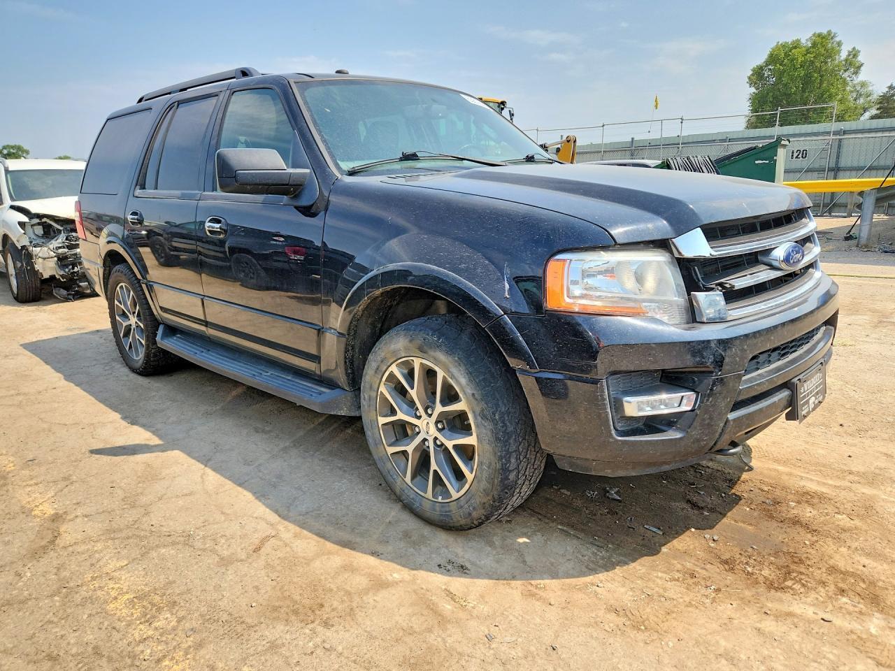 2017 FORD EXPEDITION XLT — Фото 4 из 13