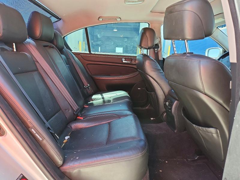 2011 HYUNDAI GENESIS 3.8L — Фото 10 из 12