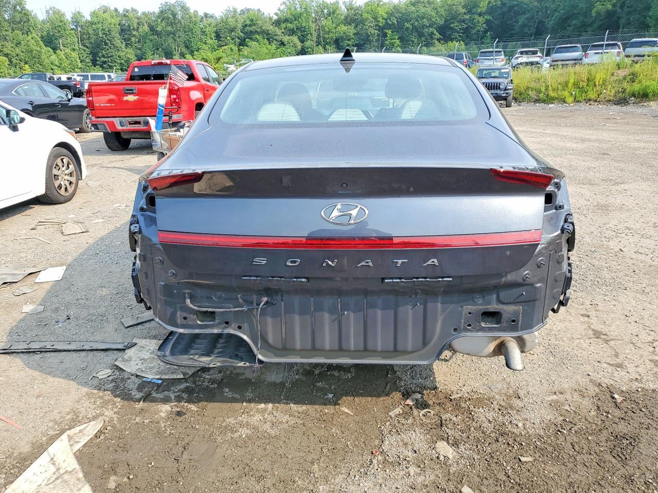 2021 HYUNDAI SONATA SE — Фото 6 из 12