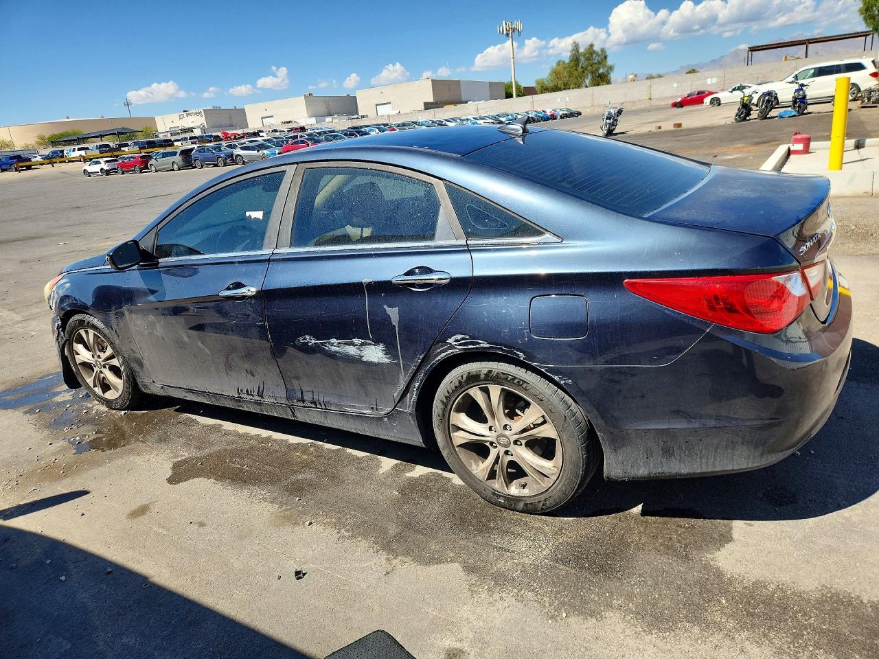2011 HYUNDAI SONATA LIMITED — Фото 2 из 12