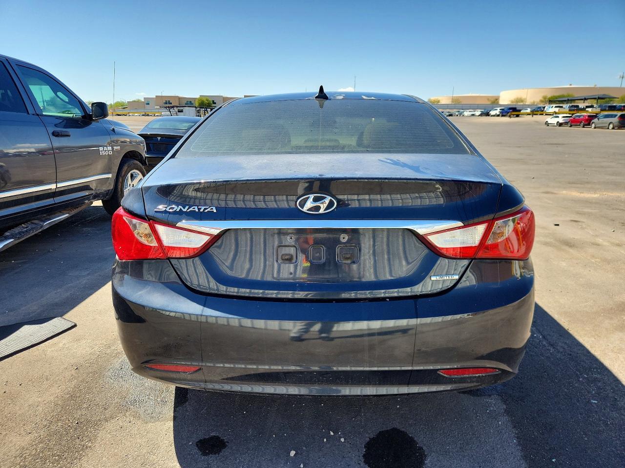 2011 HYUNDAI SONATA LIMITED — Фото 6 из 12