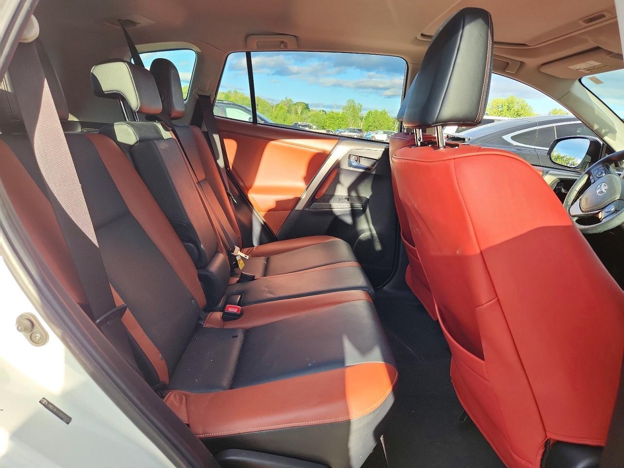 2013 TOYOTA RAV4 LIMITED — Фото 11 из 13