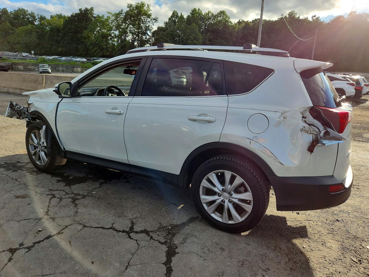 2013 TOYOTA RAV4 LIMITED — Фото 2 из 13