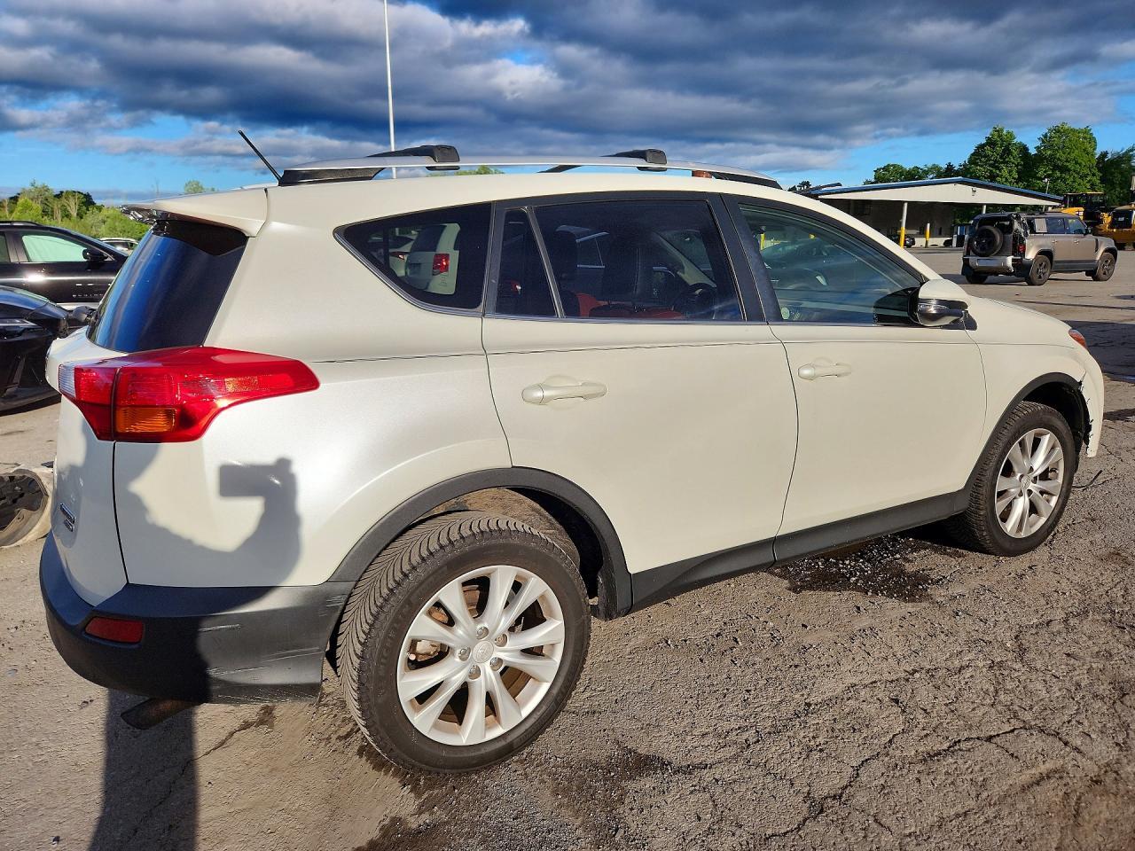 2013 TOYOTA RAV4 LIMITED — Фото 3 из 13