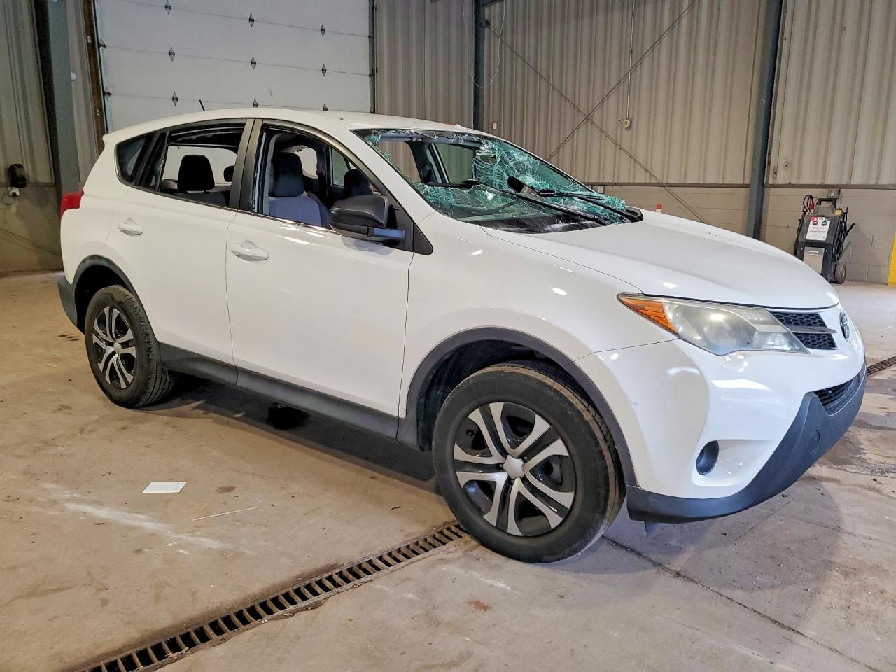 2T3BFREV9DW032964 2013 TOYOTA RAV4 photo no. 4