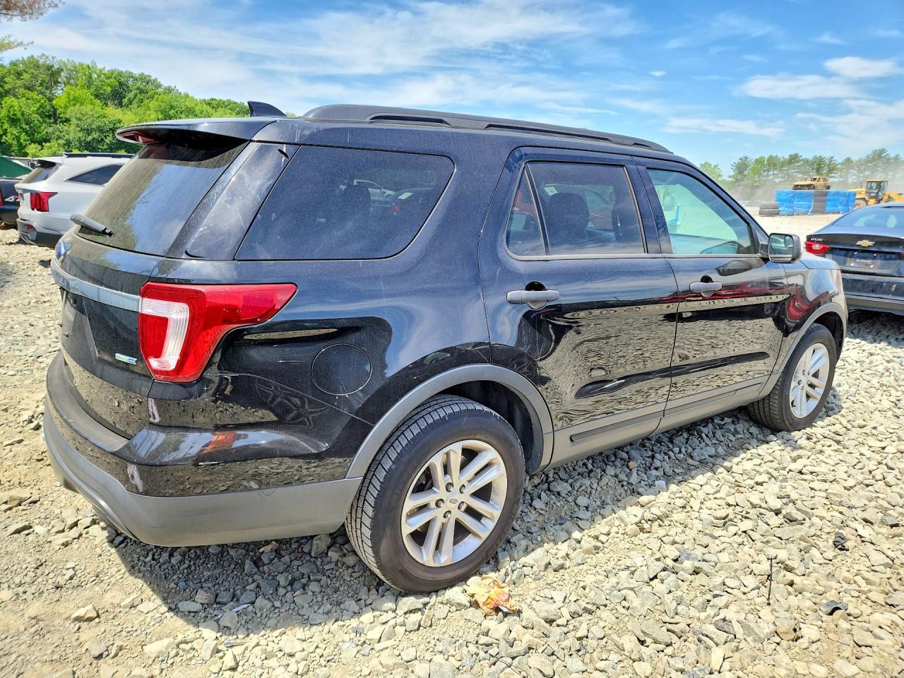2017 FORD EXPLORER — Фото 3 из 13