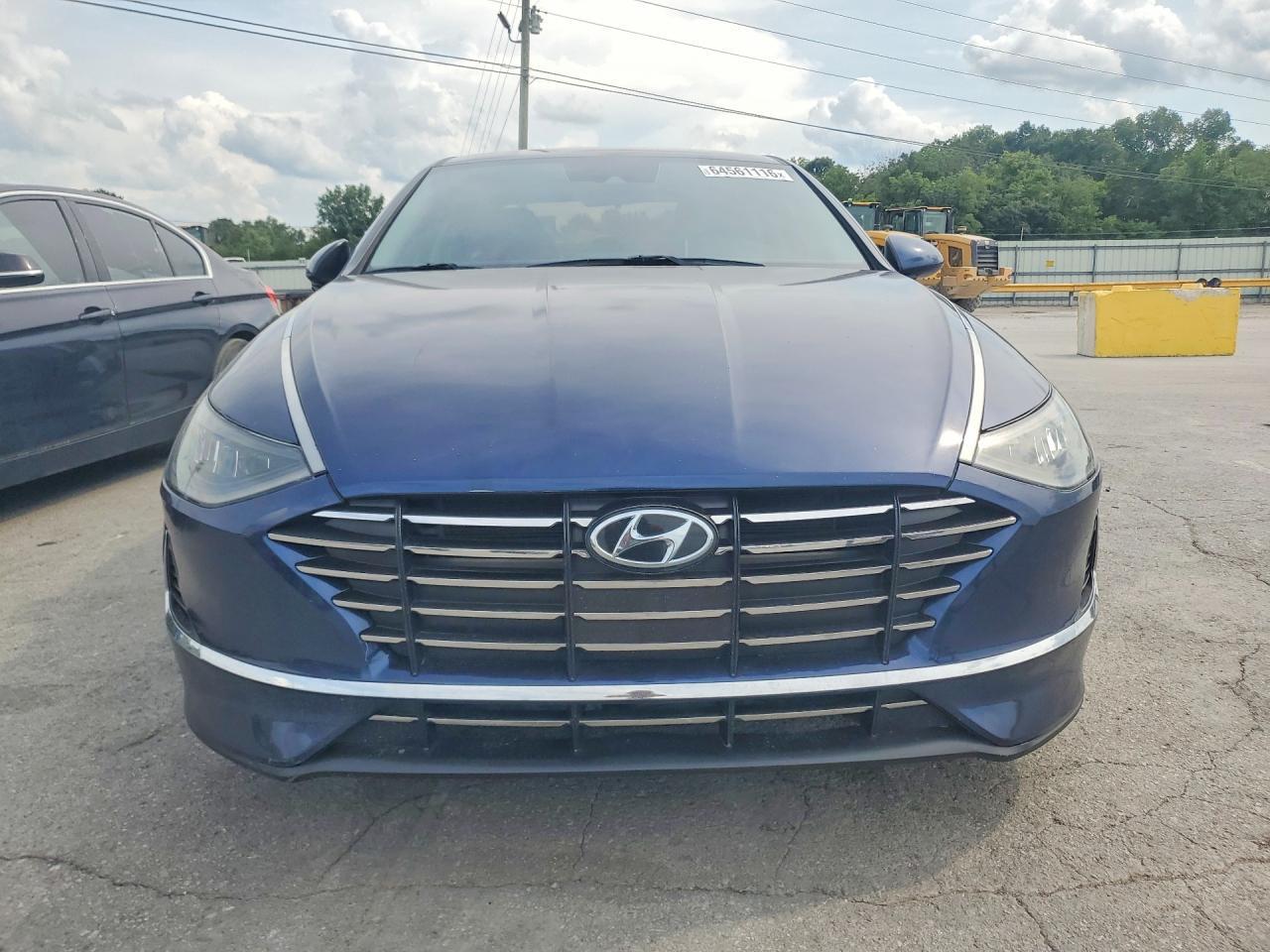 2021 HYUNDAI SONATA SE — Фото 5 из 12
