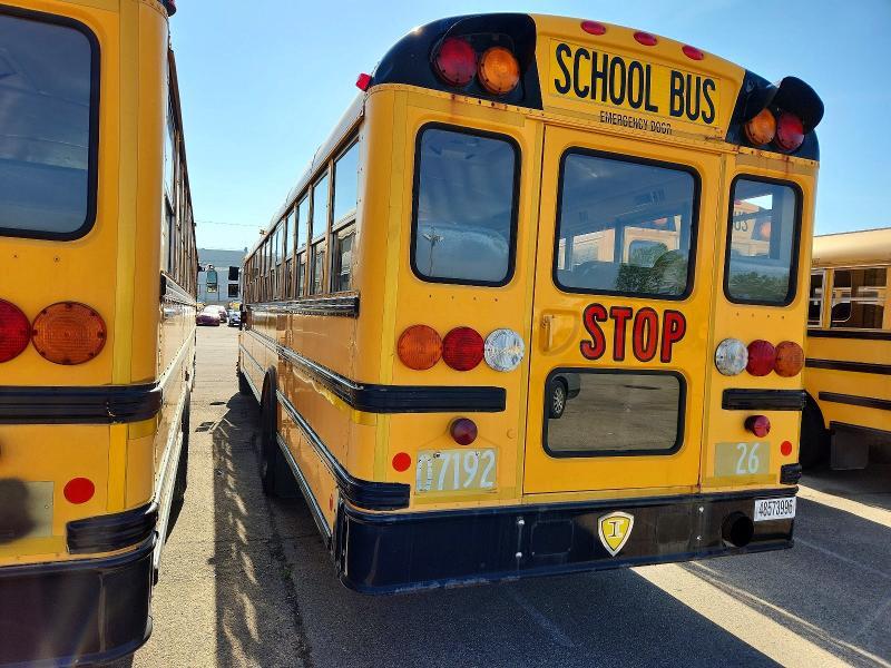 2011 IC CORPORATION CE SERIES SCHOOL - SCHOOL BUS — Фото 3 из 10
