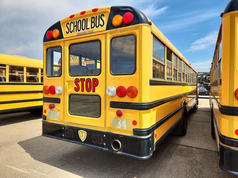 2011 IC CORPORATION CE SERIES SCHOOL - SCHOOL BUS — Фото 4 из 10