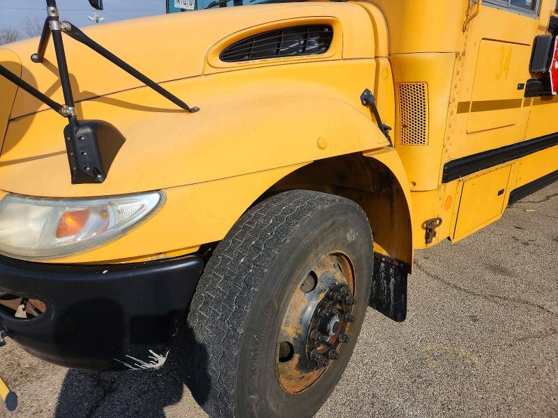 2011 IC CORPORATION CE SERIES SCHOOL - SCHOOL BUS — Фото 9 из 10