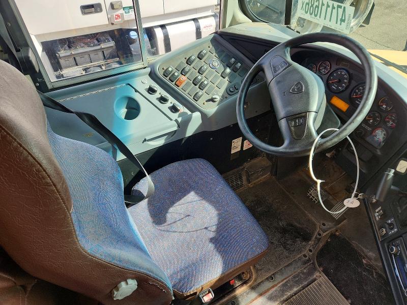 2011 IC CORPORATION CE SERIES SCHOOL - SCHOOL BUS — Фото 5 из 10