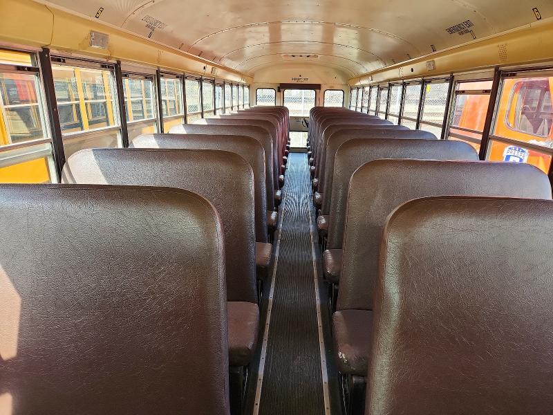 2011 IC CORPORATION CE SERIES SCHOOL - SCHOOL BUS — Фото 6 из 10