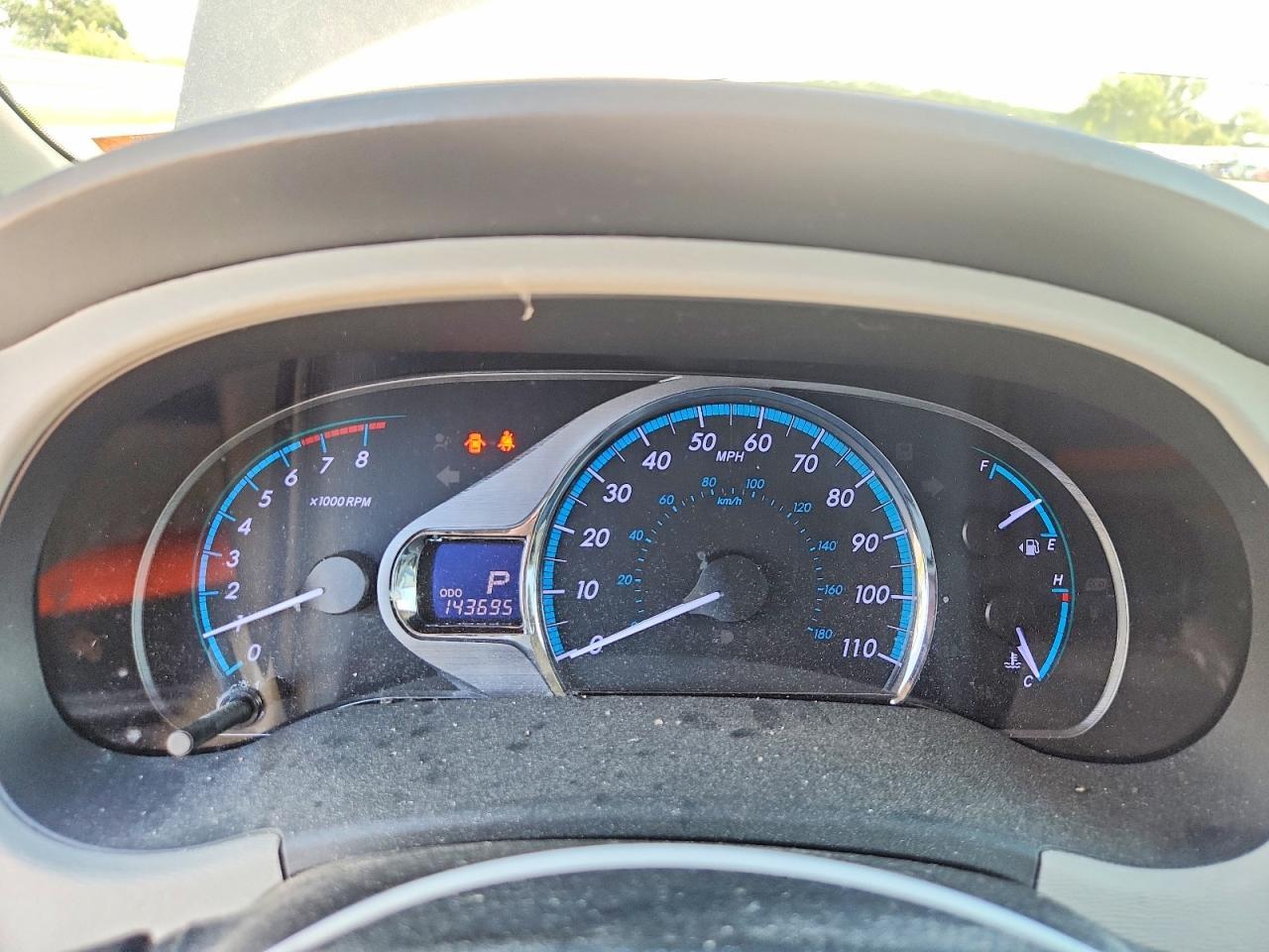 2013 TOYOTA SIENNA XLE 8-PASSENGER — Фото 9 из 13