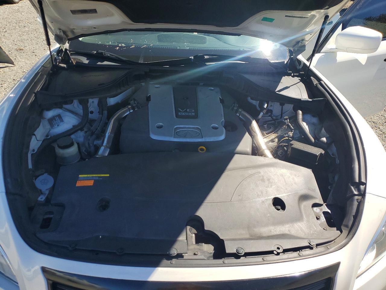 2011 INFINITI M37 BASE — Фото 11 из 13
