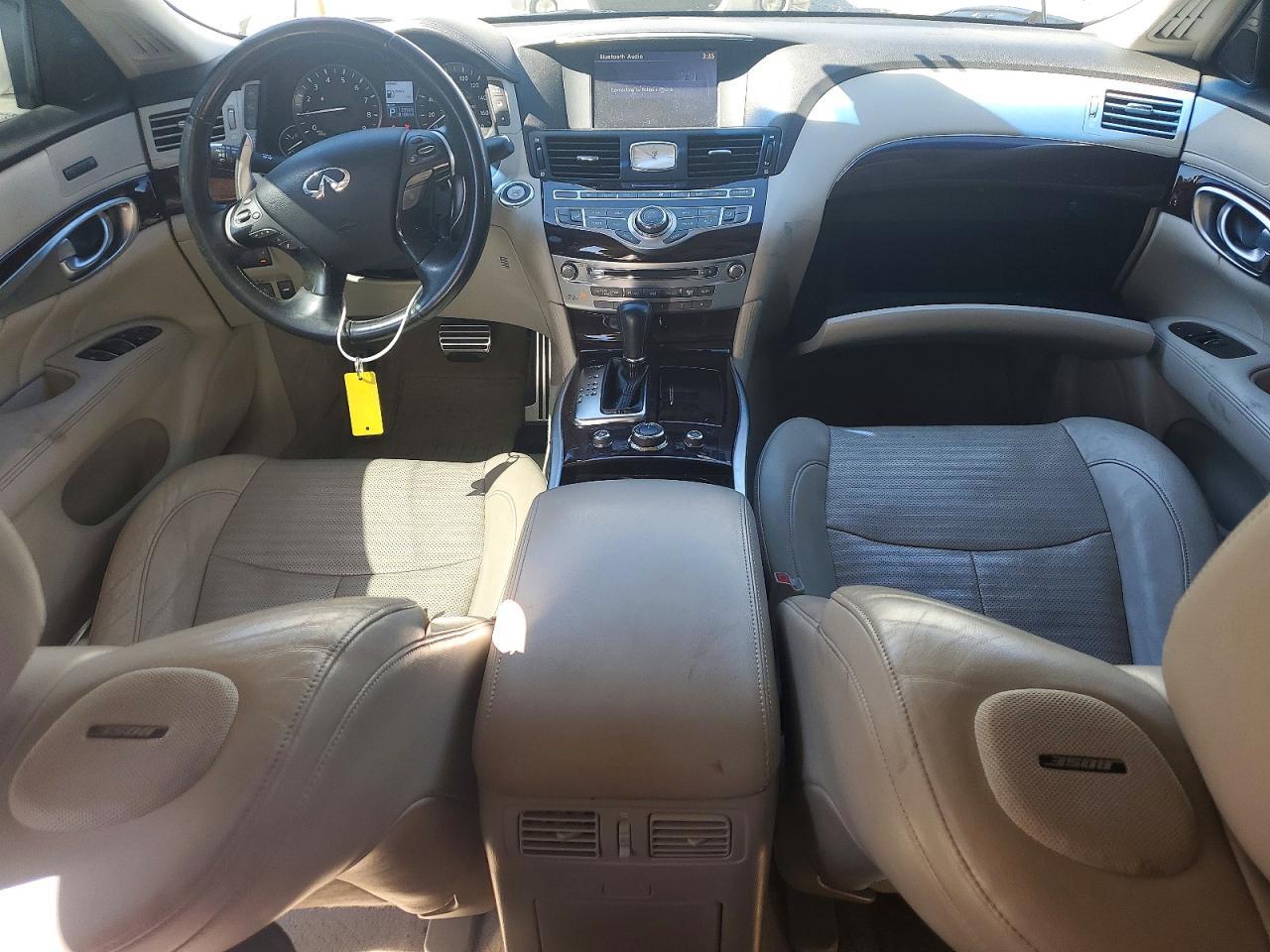 2011 INFINITI M37 BASE — Фото 8 из 13