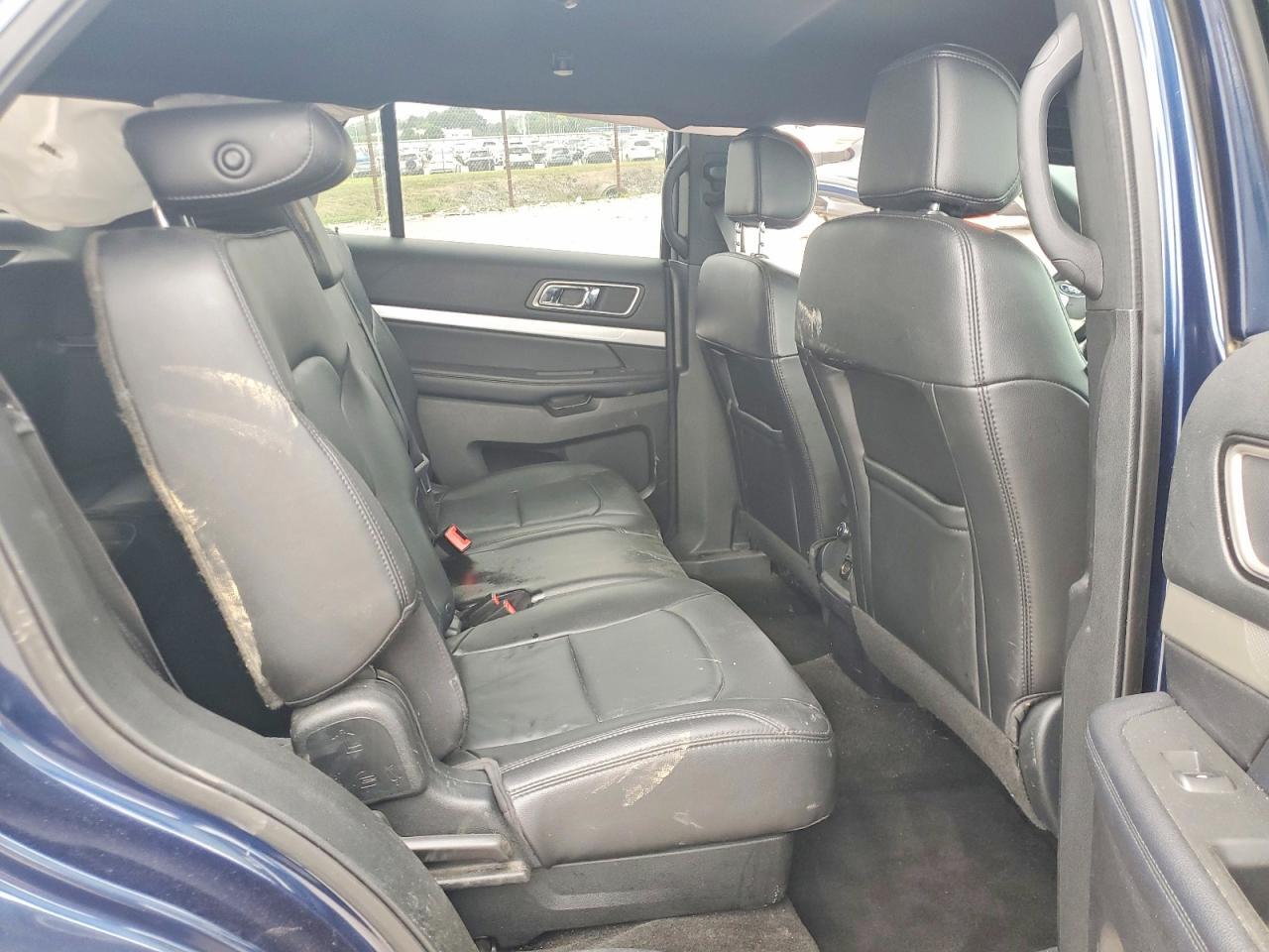 1FM5K8D8XHGE21348 2017 FORD EXPLORER photo no. 11