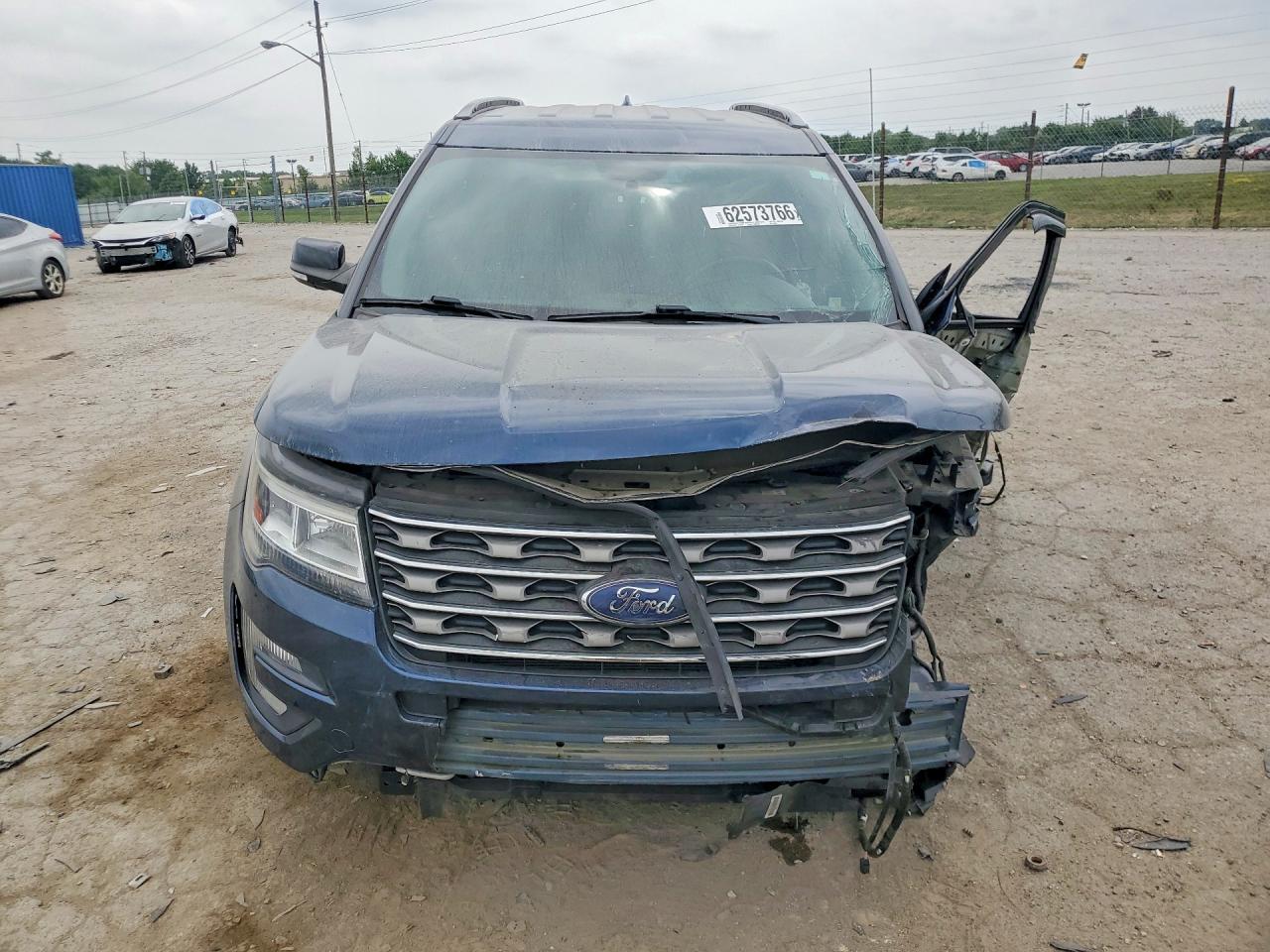 1FM5K8D8XHGE21348 2017 FORD EXPLORER photo no. 5
