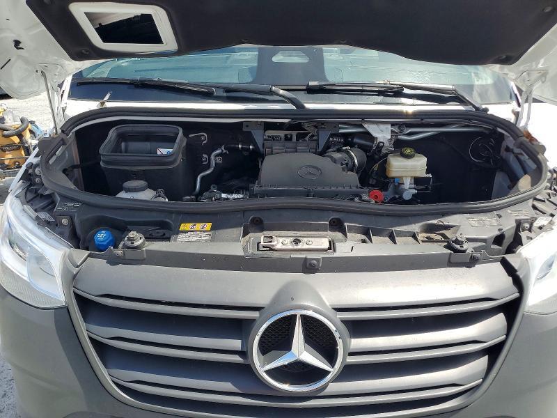 2025 MERCEDES-BENZ SPRINTER 2500 — Фото 12 из 13