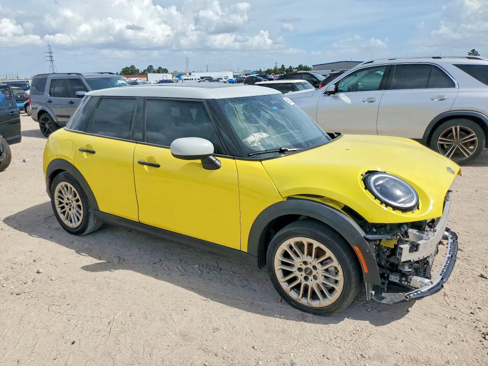 2025 MINI COOPER S — Фото 4 из 12