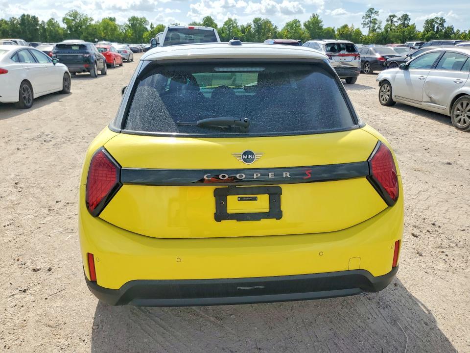 2025 MINI COOPER S — Фото 6 из 12