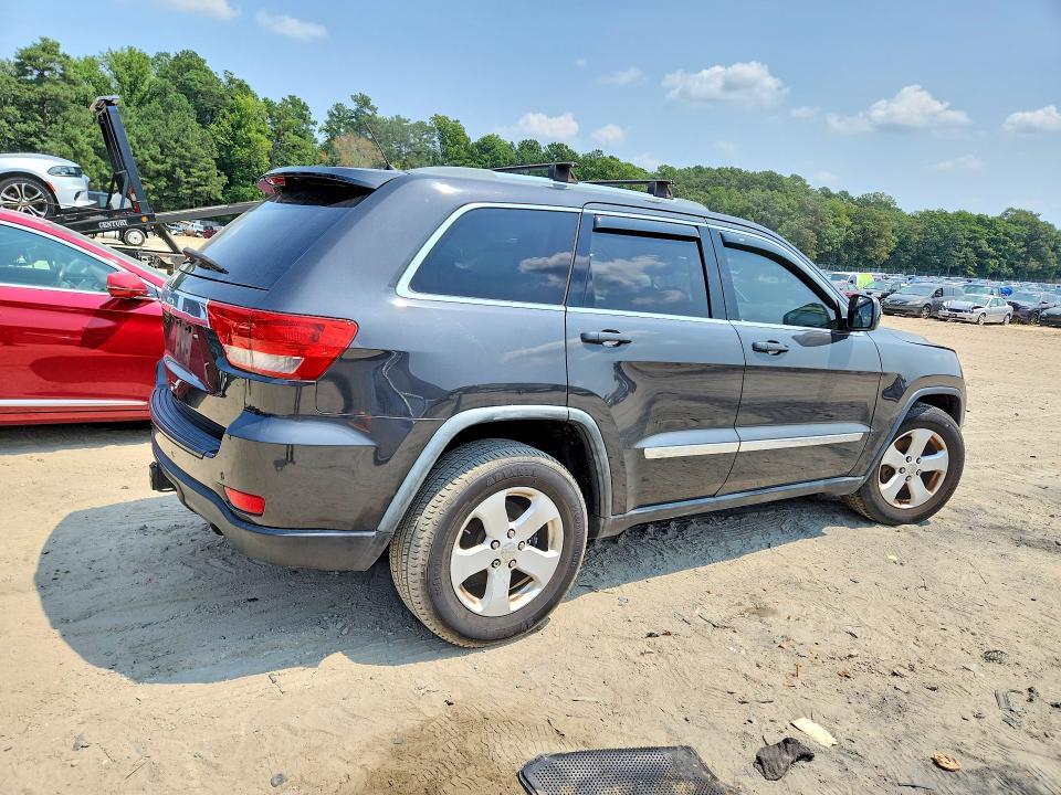 2011 JEEP GRAND CHEROKEE LAREDO — Фото 3 из 13