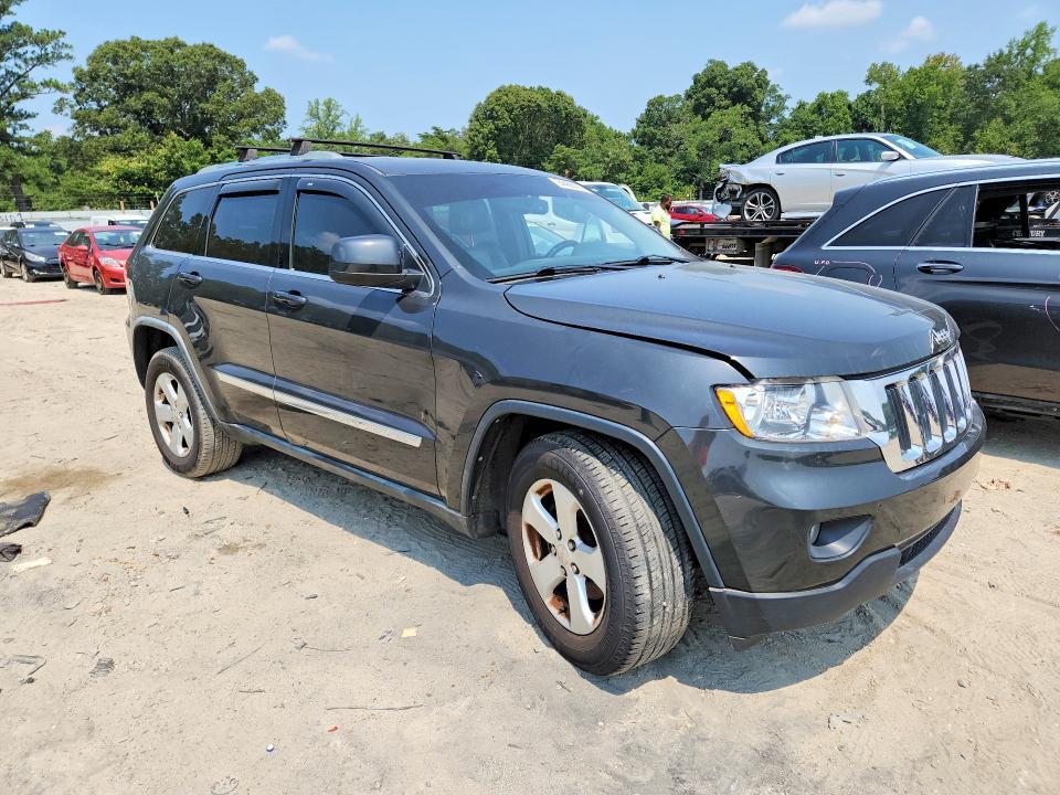 2011 JEEP GRAND CHEROKEE LAREDO — Фото 4 из 13