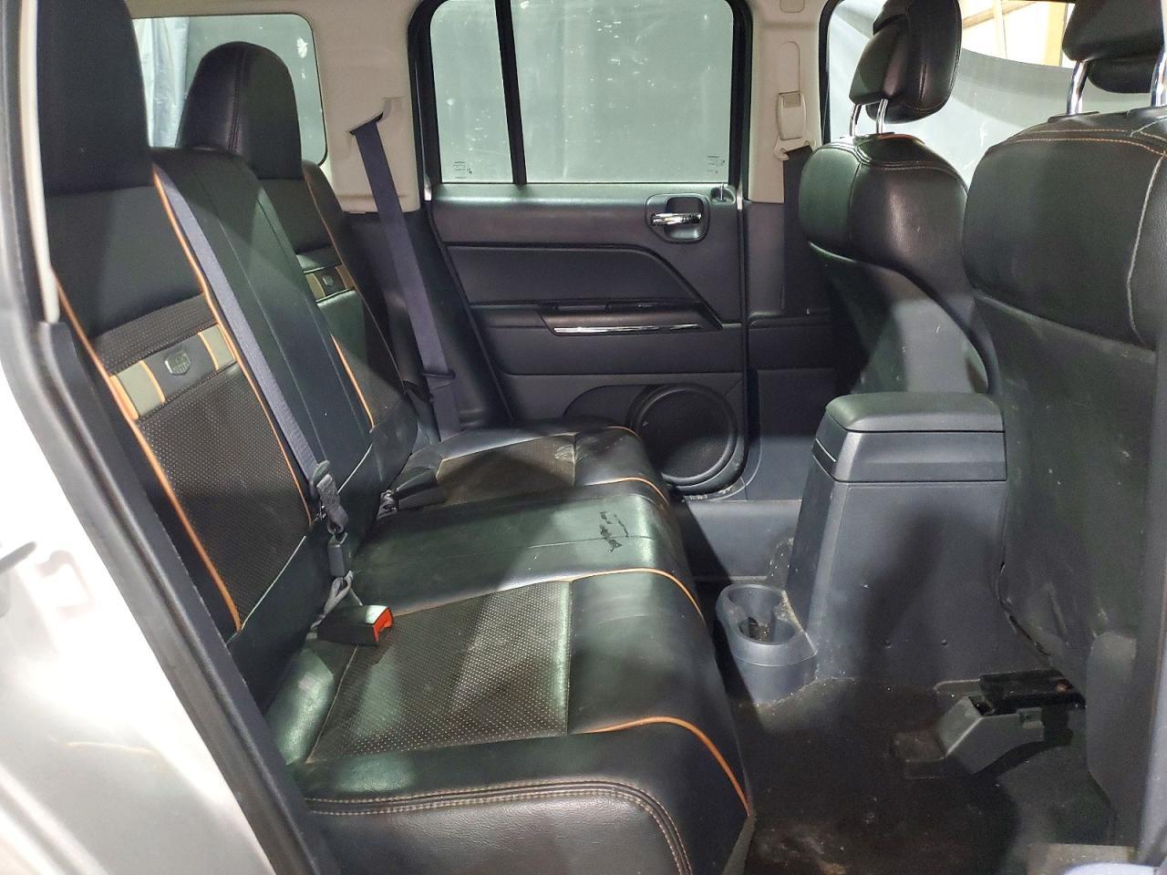2011 JEEP PATRIOT LATITUDE — Фото 11 из 13